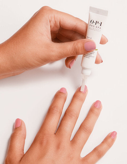 OPI - Nail & Cuticle Oil To Go - Buy Online at Beaute.ae